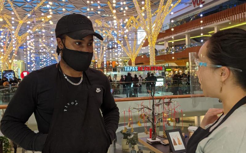 AimHire volunteers talking